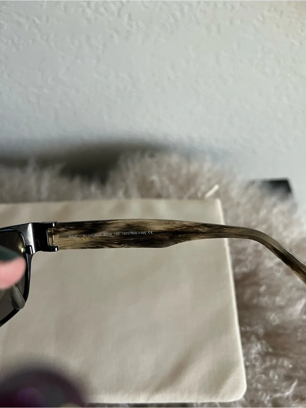 Maui Jim Black Front Sunglasses with Tortoiseshell Temples